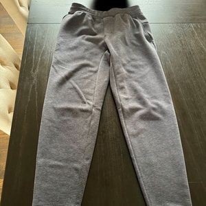 Lululemon Men's Size Small Joggers